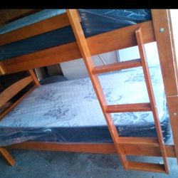 Bunk bed
