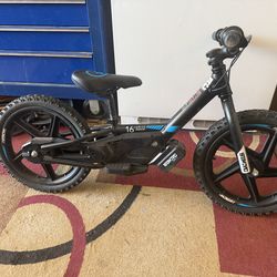 Stacyc 16E drive electric bike like new