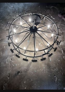 Chandelier 