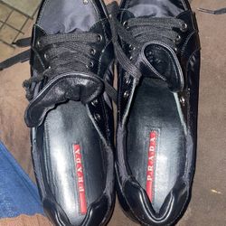 Man Shoes Prada Size 7.5 Color Black A Little Burn In The Front