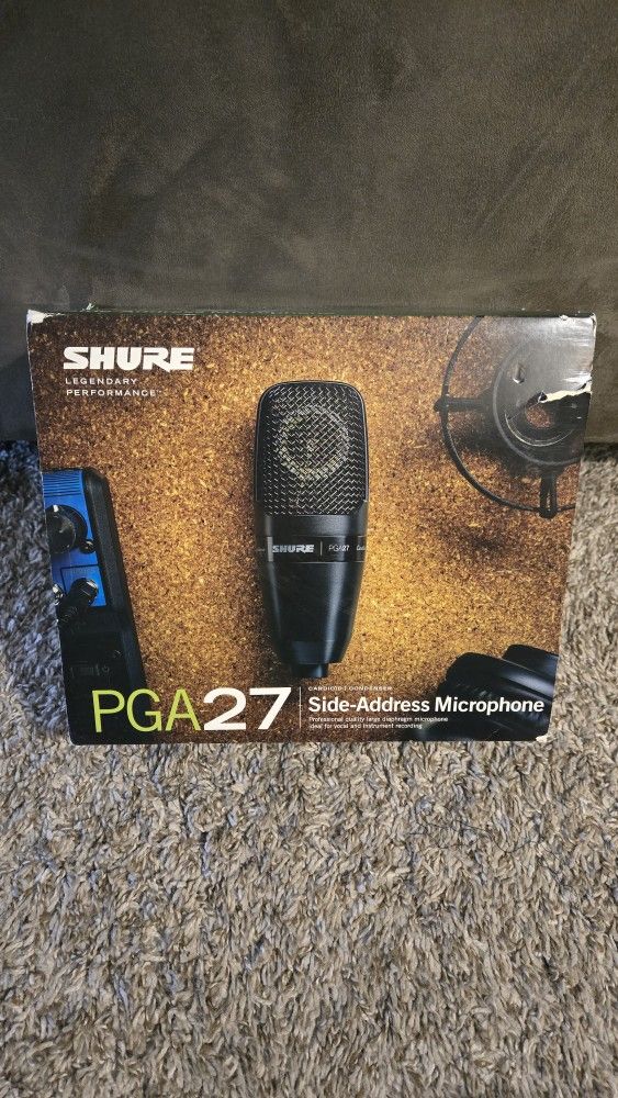 PGA27 Microphone With Boom Arm.