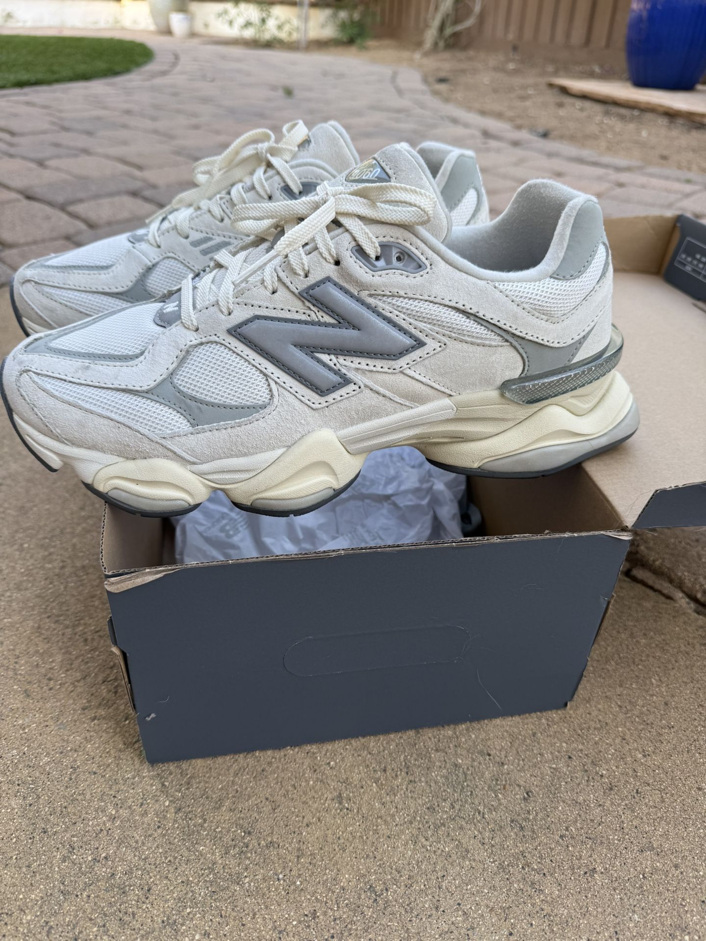 New Balance 9060 Sea Salt White