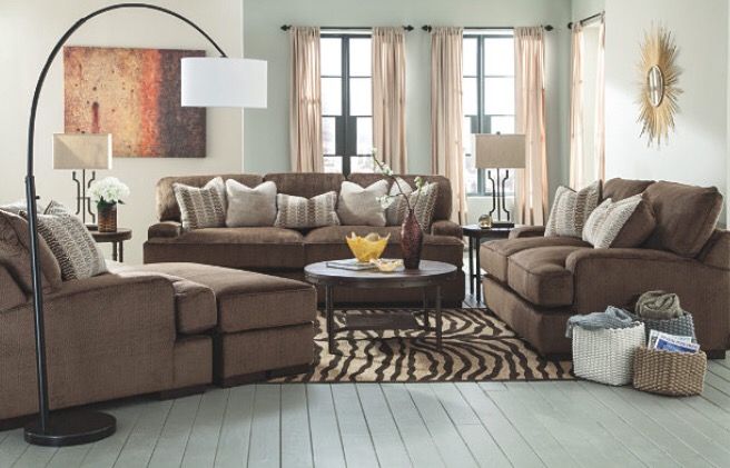 Ashley Fielding Living Room Set For Sale