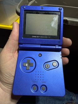 Game boy advance sp w/ donkey kong game