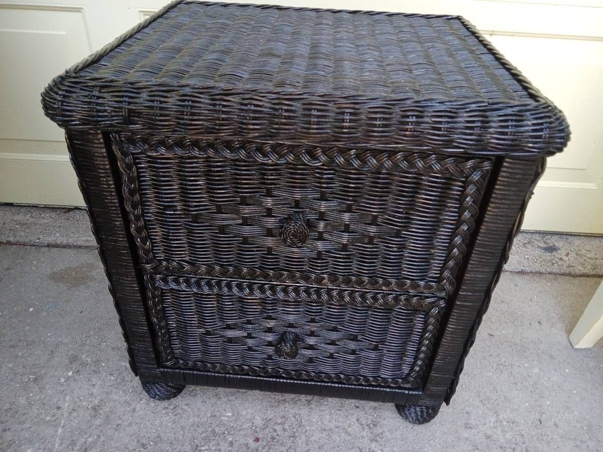 BLACK WICKER NIGHTSTAND OR END TABLE