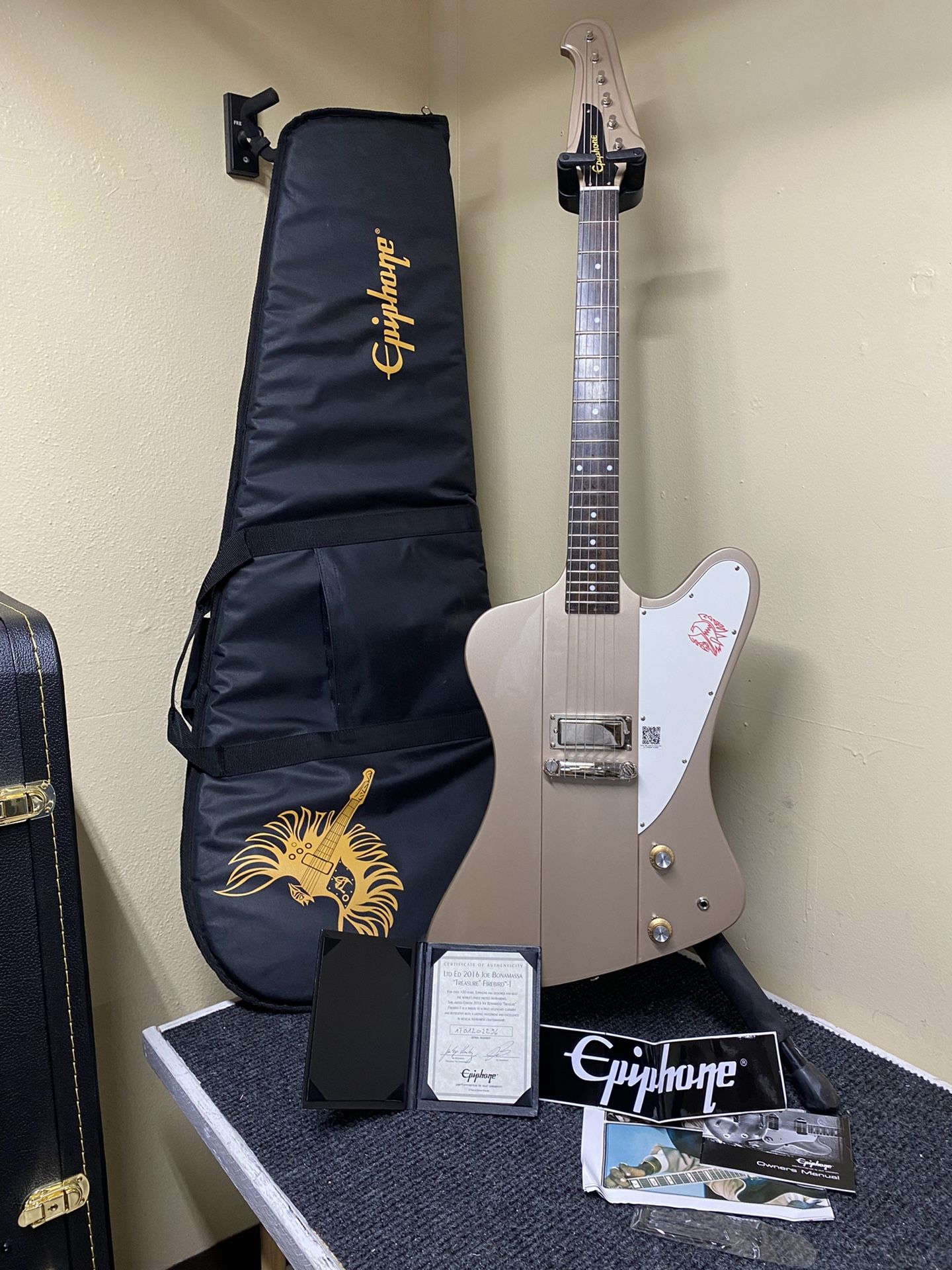 Epiphone Joe Bonamassa Firebird treasure I