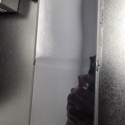 Samsung galaxy flip 7 256gb unlocked and new condition