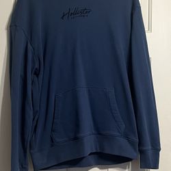 Hollister Men's Navy Blue Hoodie