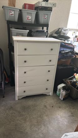 Dresser