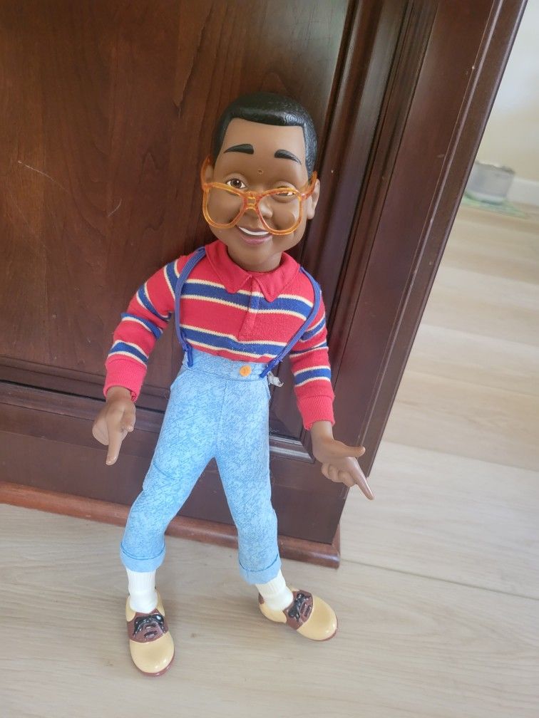 Vintage 1991 17" Steve Urkel Family Matters Pull String Talking Doll by Hasbro