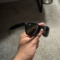 Ray-Ban‘s New Wafarer Classic (non-Prescription)