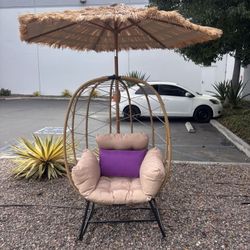 ON SALE!!! Only $95, Outdoor Patio Indoor Wicker Large Egg Chair With Table  (umbrella Not Included)