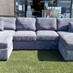 ✅️✅️4 pc  grey corduroy fabric sectional sofa with double chaise.✅️✅️✅️