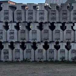 Zipper Style Type 2 Concrete Traffic Barriers