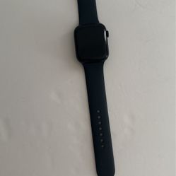 Apple Watch Series 8 45 mm.