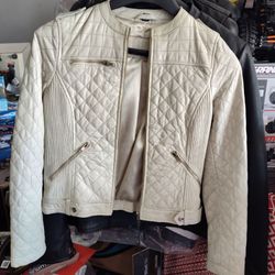 Women white leather jacket size extra small new. Sale $160