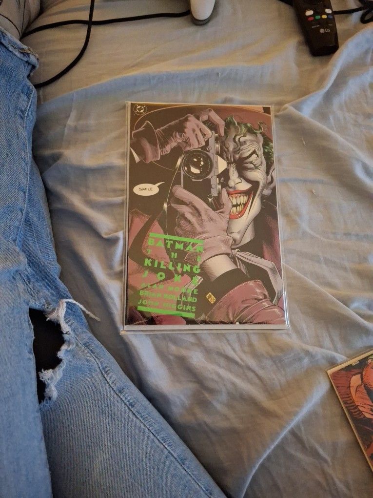 Batman Old Comic The Killing Joke 1st Edition