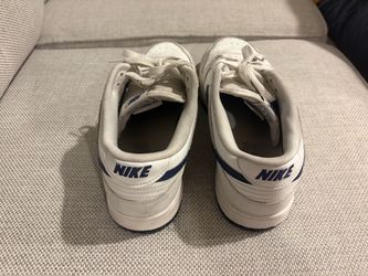 Nike Low-Top Sneakers White and Navy