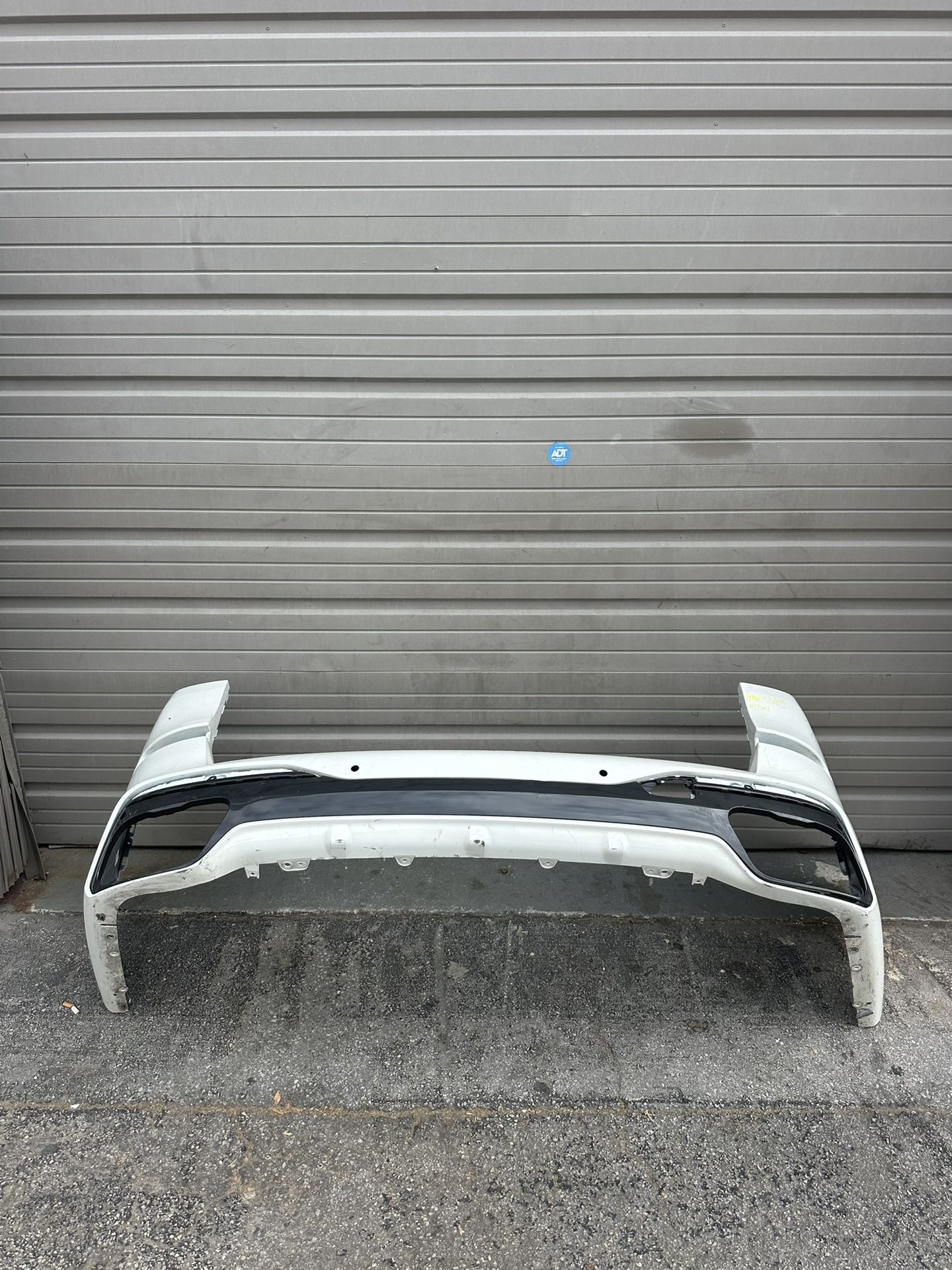 BMW X7 G07 LCI OEM MSPORT REAR BUMPER COVER WITH DIFFUSER 2022/2023/2024