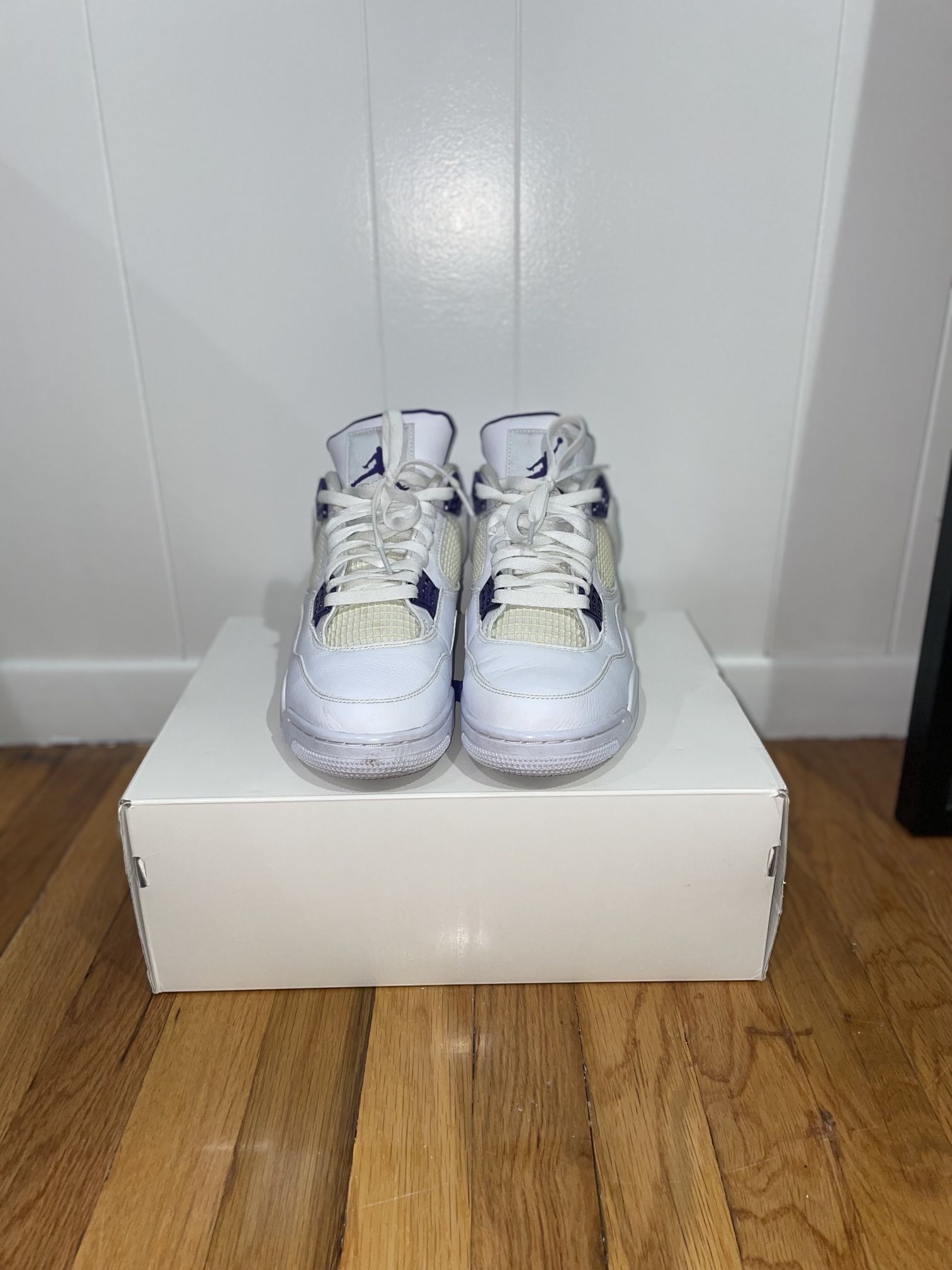 Jordan 4 Metallic Purple