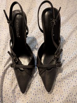 Gray heels