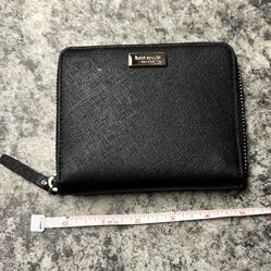 Kate Spade Wallet - New w/ tags, Black. 