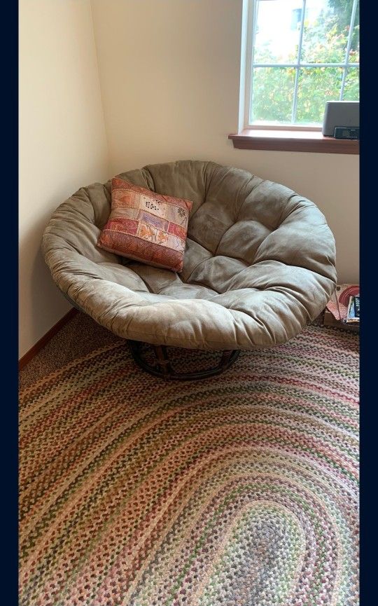 Mamasan Chair