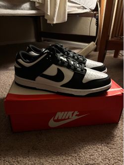 Nike Panda Dunks