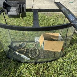 Bowfront Fish Tank 32 Gal. 
