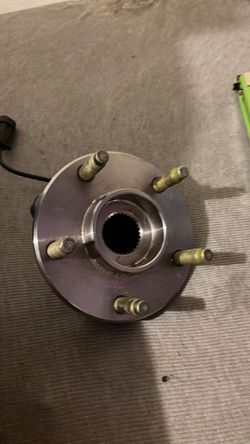Wheel hub