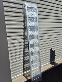 New loading ramp 78"x12"