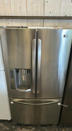 LG 3-Door French Door Fridge with Water Dispenser
