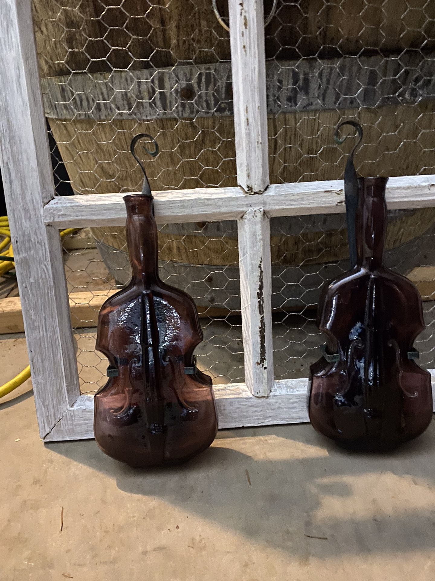 Vintage 1950’s Amethyst purple glass w/hanger Cello Violin bottle Wall Pocket