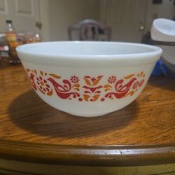 Vintage Pyrex Mixing Bowl