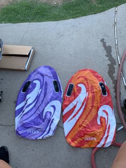 2 surf floats