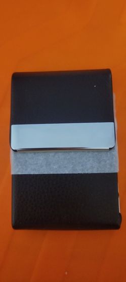 Business card holder