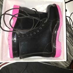 Rain Boots Size 10 Had It For 4 Years Have Not Ware