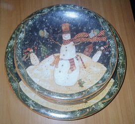 Brand New NEVER Used Susan Winget Certified International 8" & 12" Plates