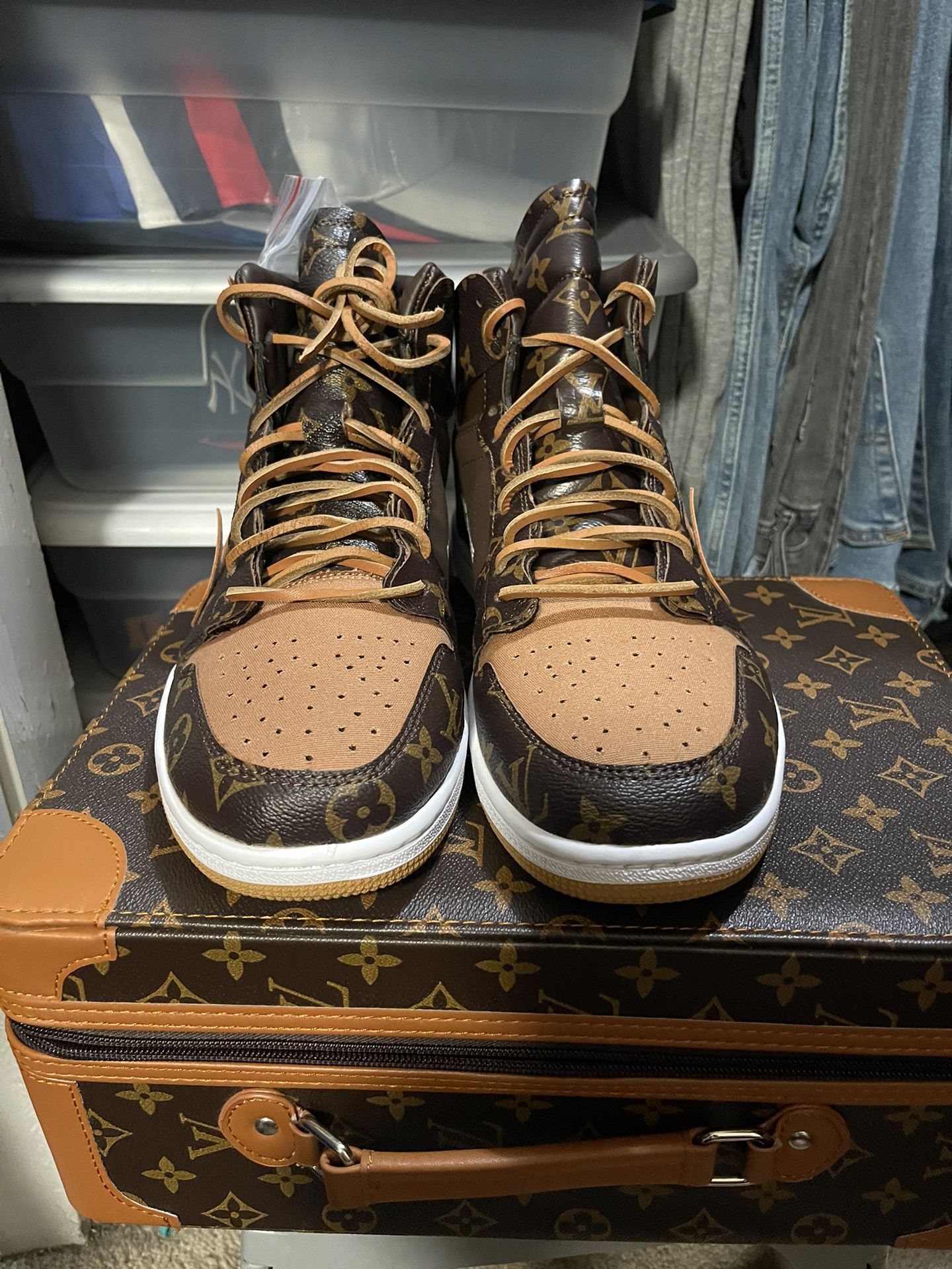 Jordan 1 Off Louis for CEEZE sizes 9.5 and 10 for Sale in Denver, CO -  OfferUp