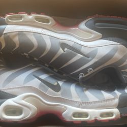 Nike Air Max Plus