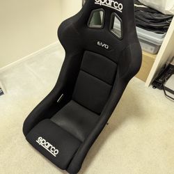 Sparco QRT Evo + BRZ mounts