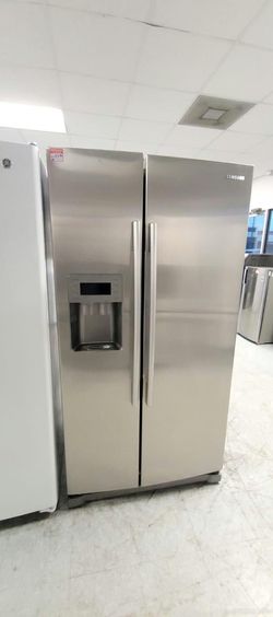 Samsung Side‑by‑Side Fridge – Stainless, Ice/Water Dispenser