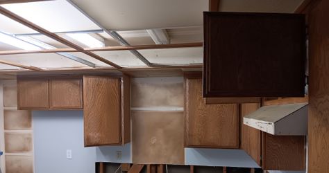 Top cabinets