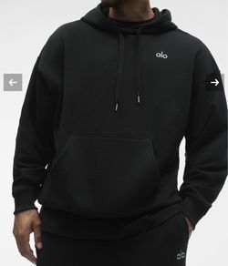 Alo mens black sweats and hoodie medium (WITH RECIPT)