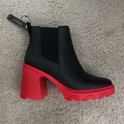 Rain Boots - Sorel