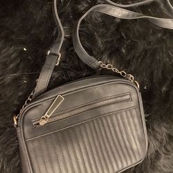 Crossbody black leather woman’s purse