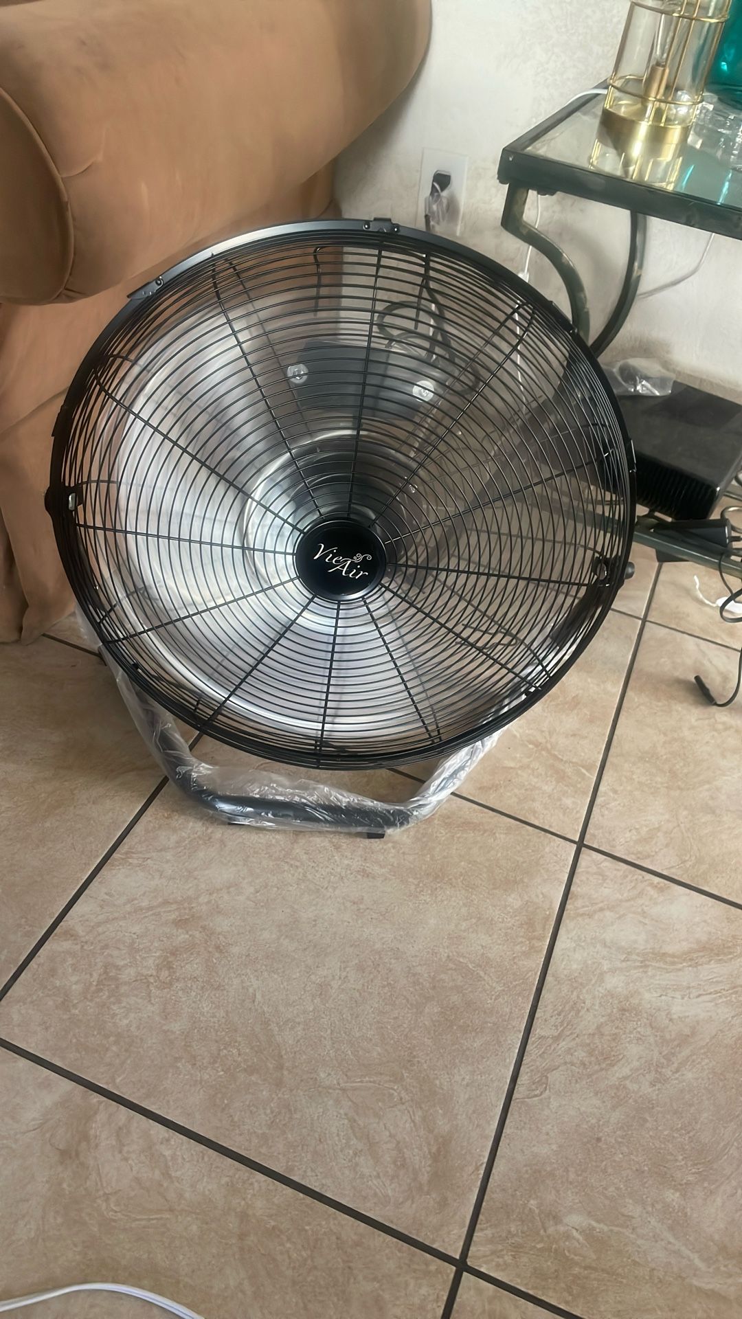 Brand New Fans Come In Box
