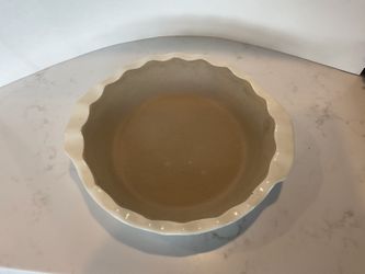 Pampered Chef Pie Plate, 201