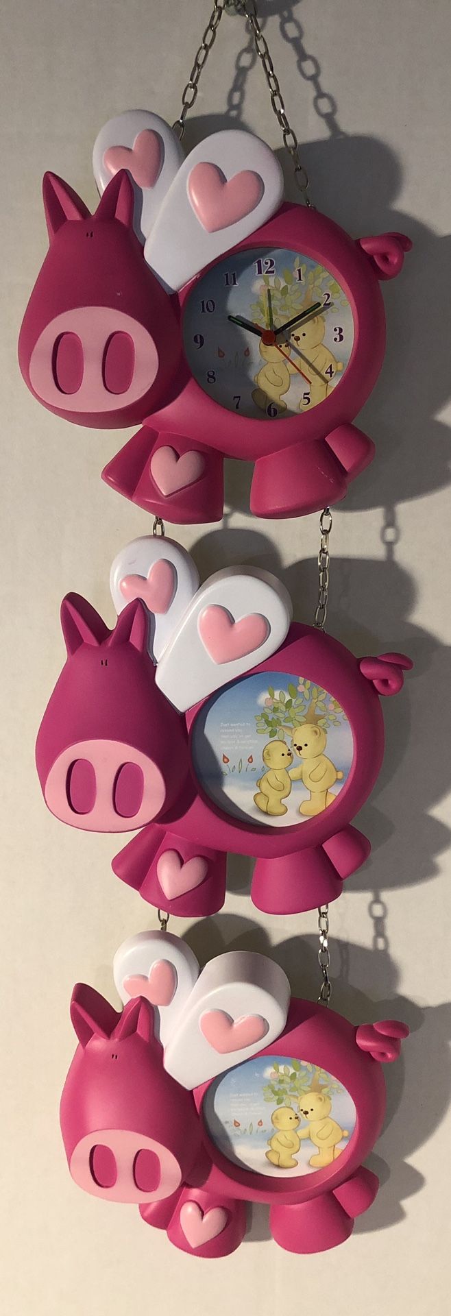🙋‍♀️3 pc Pink Pig Clock and 2 Picture Frames 🐷
