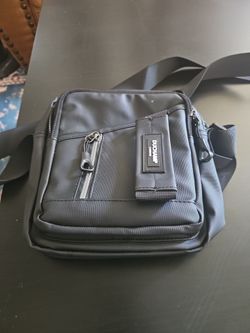MEN'S SHOULDER BAG COLOR BLACK VERY STURDY AND WATER PROOF
